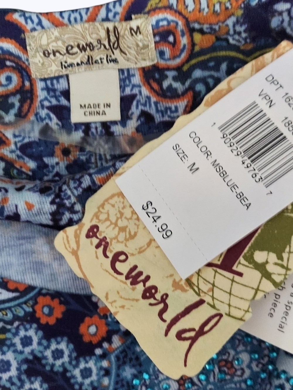 NWT ONE WORLD Blue Paisley Print Short Sleeve Tee sz Medium - Picture 4 of 5
